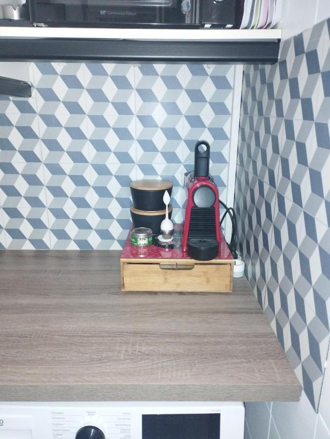 Charmant Appartement 3 Pieces Манделю-ла-Напул Екстериор снимка